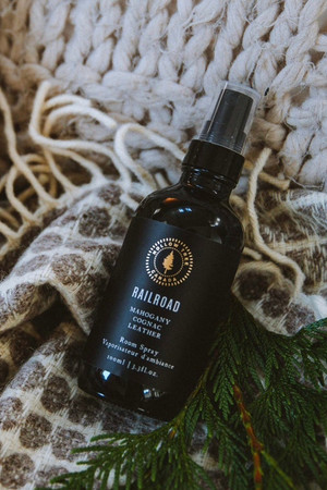 Hollow Tree Railroad Room Spray