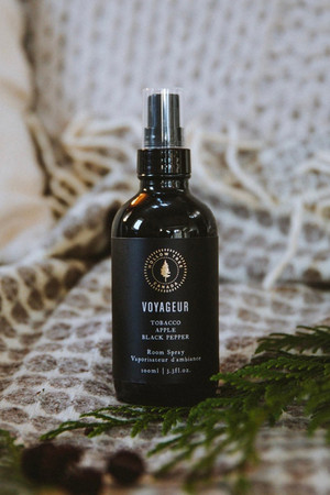 Hollow Tree Voyageur Room Spray