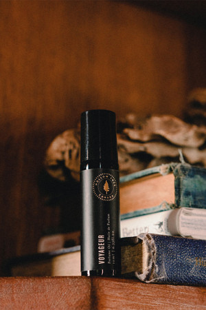 Hollow Tree Voyageur Perfume Oil