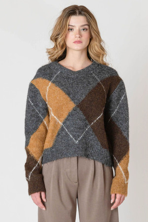 Room 34 Argyle Sweater in Neutral