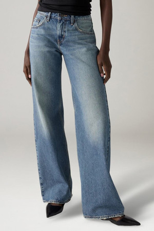 Levi's Low Loose in Rescued City