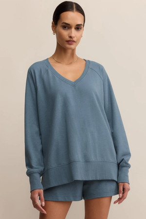 Z Supply Modern V-Neck Weekender in Boathouse