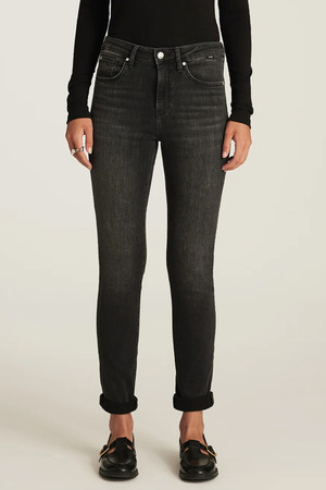 Mavi Kathleen in Smoke Brushed Feather Blue