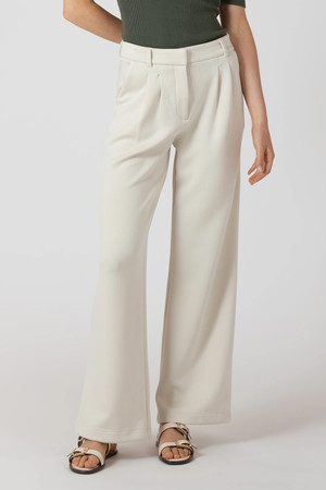 Room 34 Scuba Knit Trouser in Matte Pearl