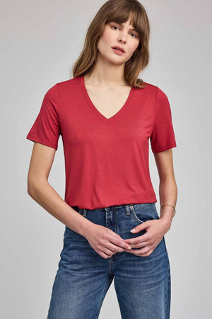 Gentle Fawn Jamie Tee in Garnet