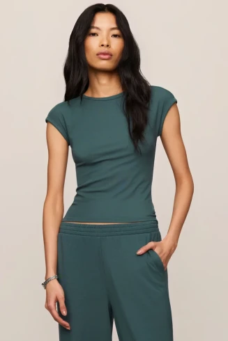 Front view of Z Supply Soft Trace second skin top in emerald cove green showing crew neckline and fitted long sleeves