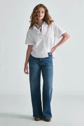 Front view of Mavi Florida high rise wide leg jeans in dark brushed classic blue showing waist and front pockets