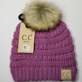 C.C BABY-43POM
Knit beanie featuring faux fur pom pom.

-100% Acrylic
-One size fits most: baby