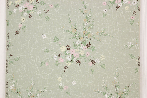 1940s Vintage Wallpaper Pink and Yellow Floral Bouquets on Green