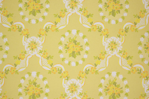 1970s Vintage Wallpaper Yellow and Orange Flower Bouquets