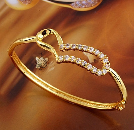womens gold bangle bracelets