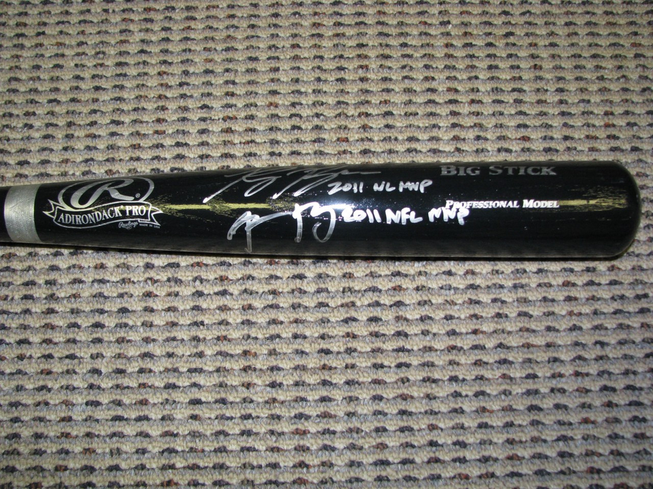 Ryan Braun signed Baseball Bat with Double Inscription - Packer Greats