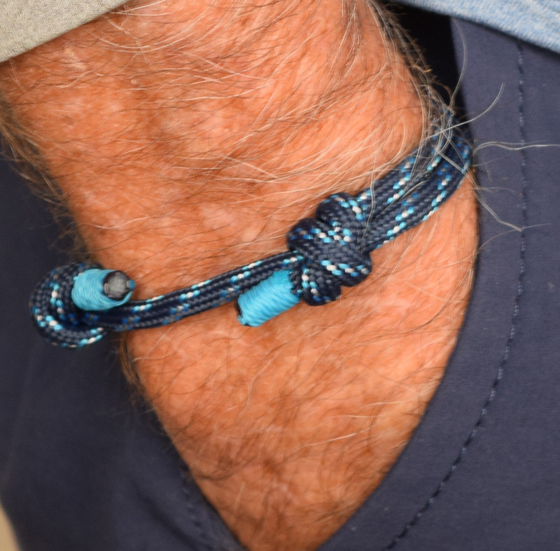 NEW   Navy Pacific Cord Slide Knot Bracelet
(Front)