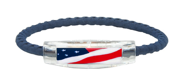 The IonLoop Navy Blue Braided USA Flag Bracelet contains negative ions and magnets.
(front view)