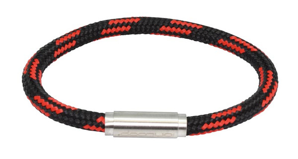 Solo Cord Black & Red
(Front)