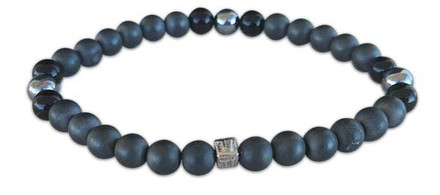 IonLoop mag/fusion +Plus ONYX - Bracelet contains medium-sized slate gray magnetic pearls with Onyx & Chrome stones.
(front view)