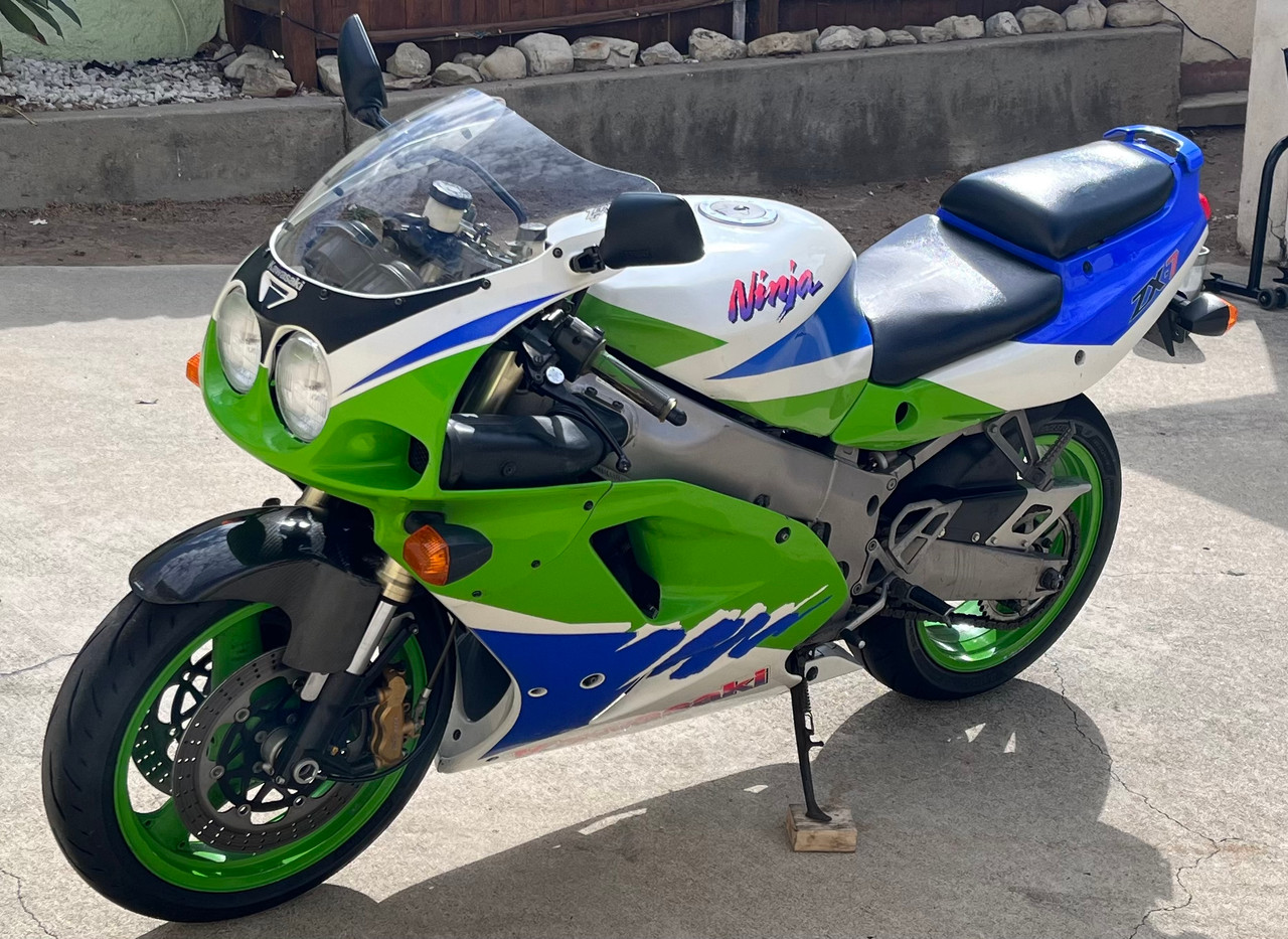 ZXR 750 1993-1995 Race Seat - King Carbon