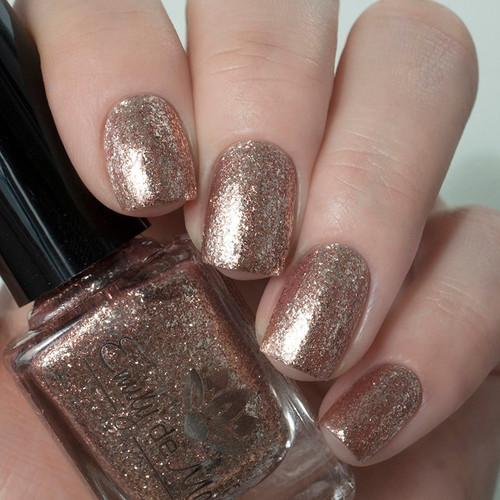 Chrome Buttons from the December 2018 Collection by Emily de Molly AVAILABLE AT GIRLY BITS COSMETICS www.girlybitscosmetics.com | Photo credit: @yulia_nails