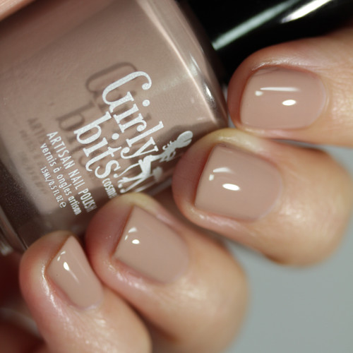 You Go Squirrel Friend from the Fall 2019 Collection by Girly Bits Cosmetics AVAILABLE AT GIRLY BITS COSMETICS www.girlybitscosmetics.com | Photo credit: Streets Ahead Style