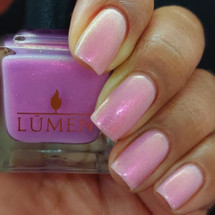 Champagne Berry by Lumen
