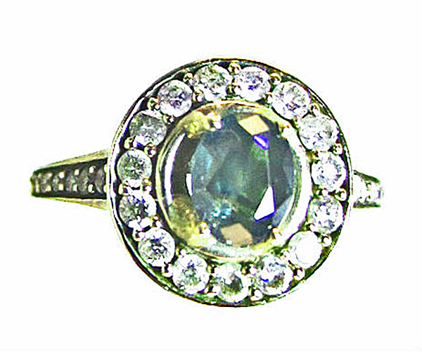 Natural Alexandrite and Diamond Ring