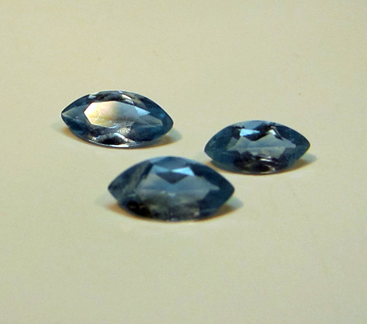 dark-blue-aquamarine marquise cut