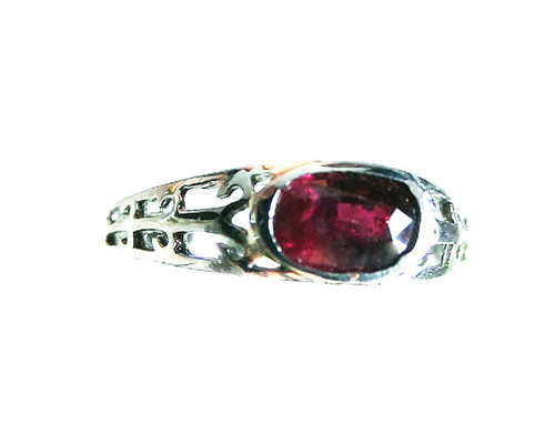 18KT White Gold Ruby Ring