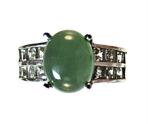 green emerald quartz and white topaz ring