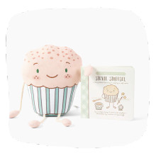 Stevie Streusel Cake Plush & Book Set