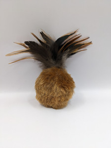 Fuzzy fur ball loaded with fresh catnip. Lots of feathers coming out of the top. This is a great combination for cats! Comes in various fur prints.