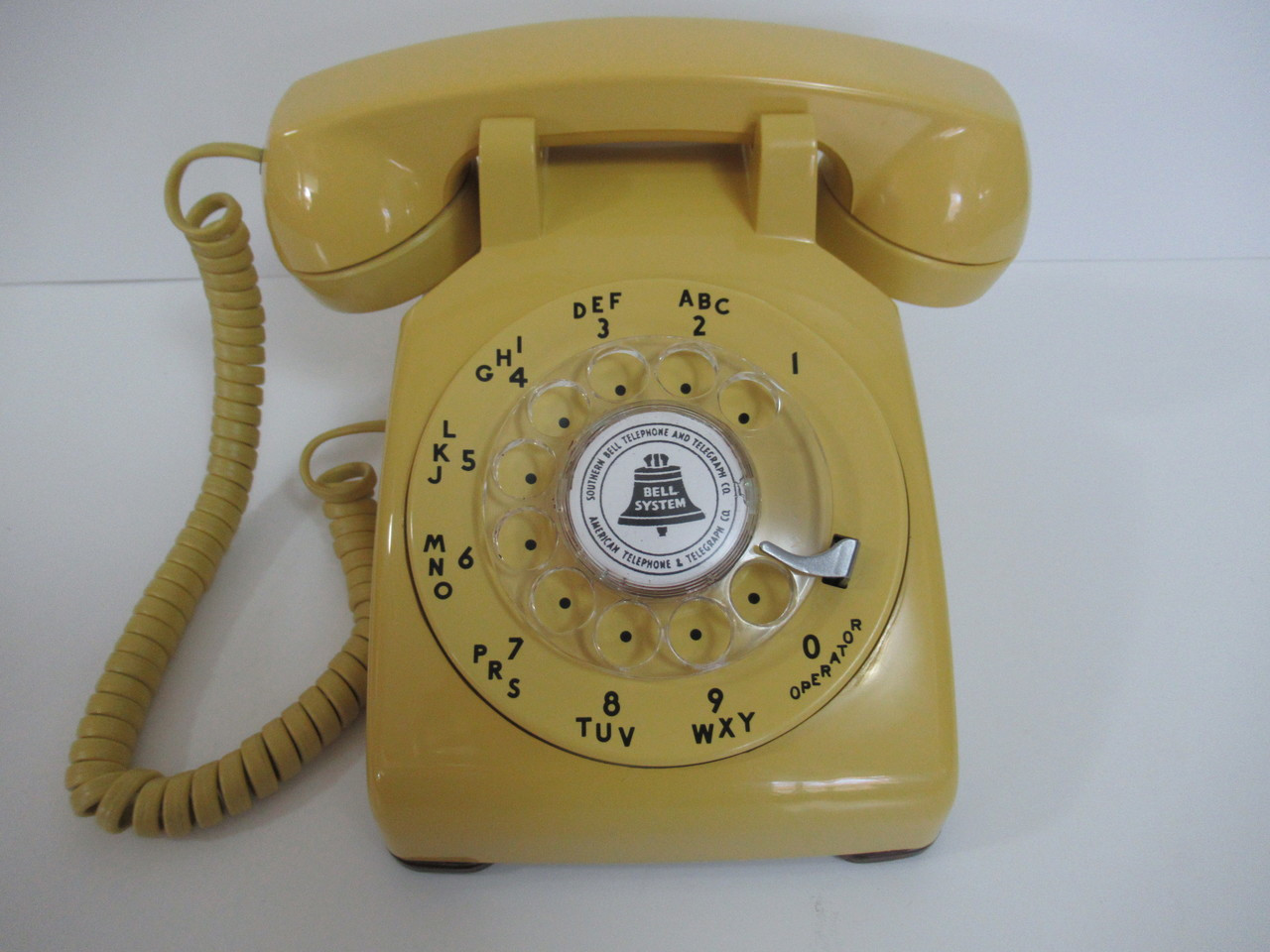 Yellow 500 Series Telephone Made By Western Electric And Restored Like New For Many Years Of Future Use Old Phone Shop