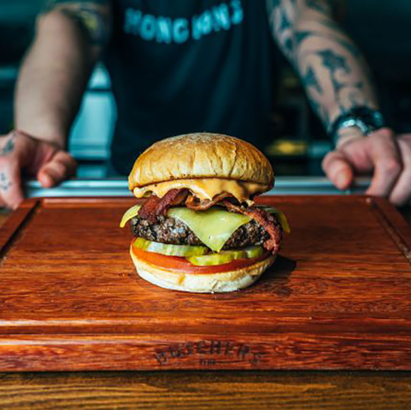 cook-the-butchers-club-classic-burger.jpg