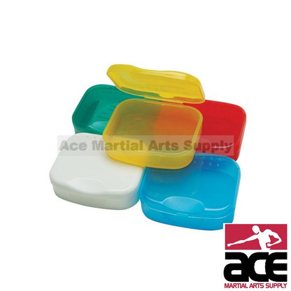 Single mouthguard carrying case w/ snap closure.
