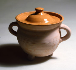 #1029 British Pipkin or Cookpot