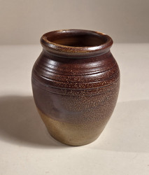 #1068 Small British Crock
