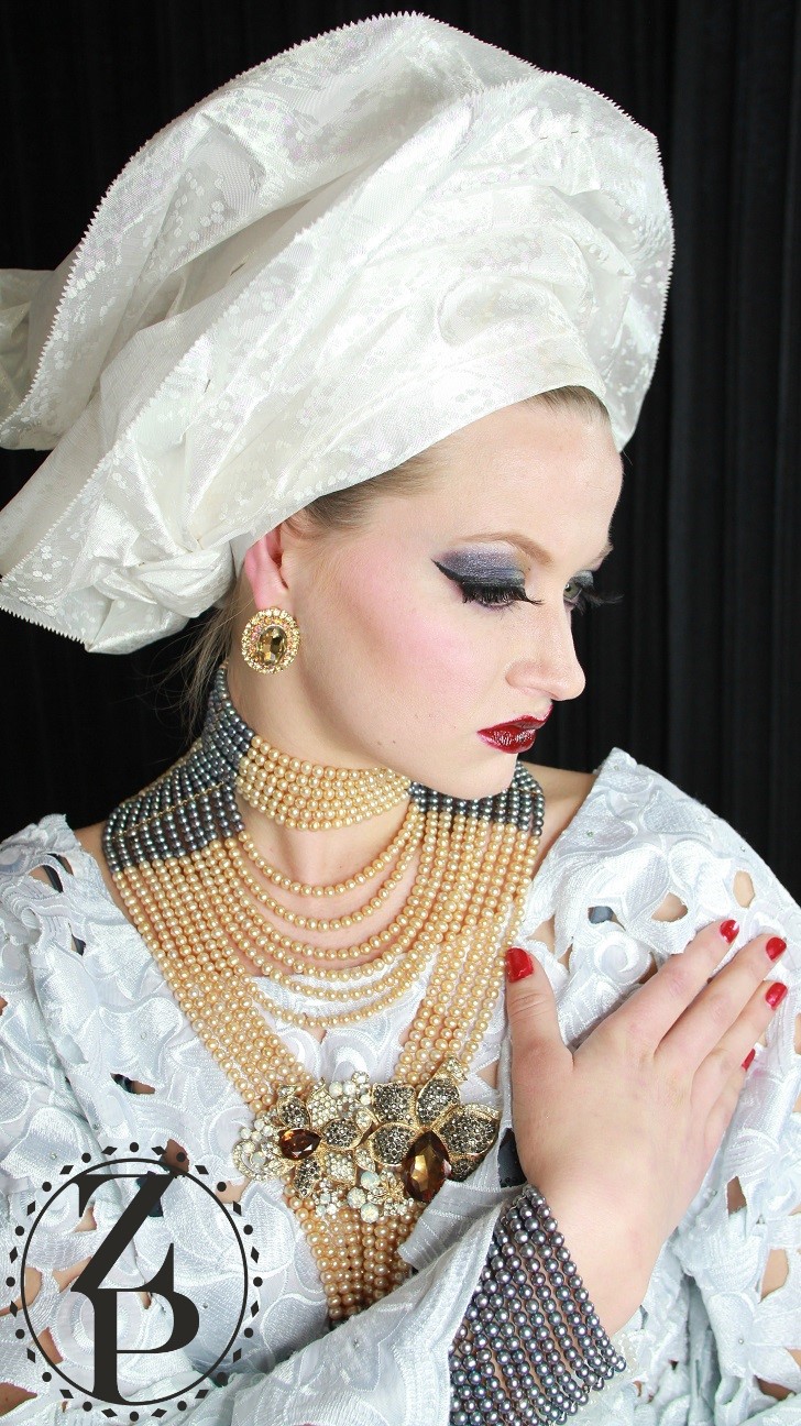 editorial-photoshoot-elegant-woman-in-pearl-choker-necklace.jpg