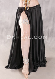 GILDED LILY Lightweight Satin Skirt - Black