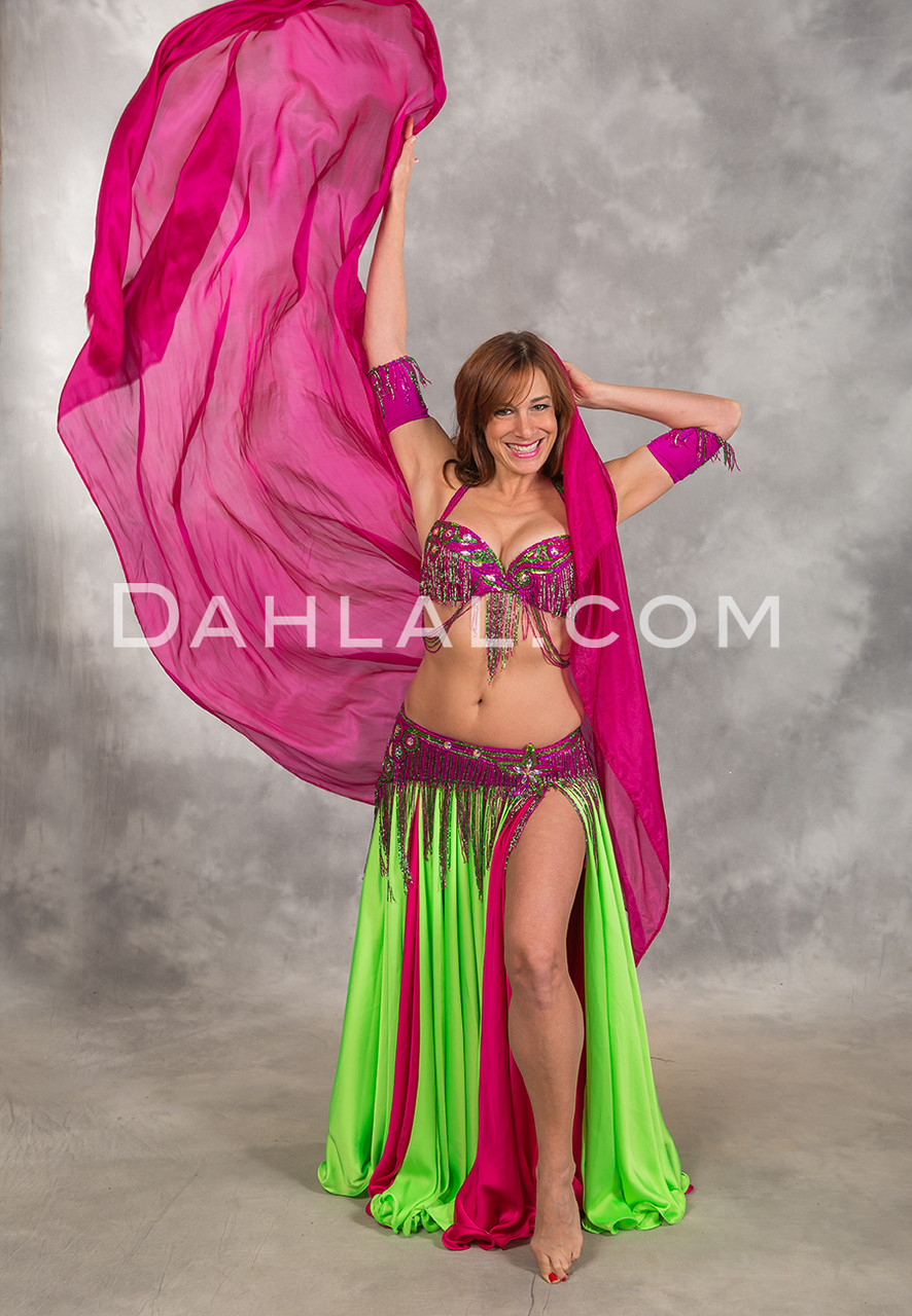 LADY OF LUXOR in Fuchsia and Green in a Bra Size B #2, Turkish
