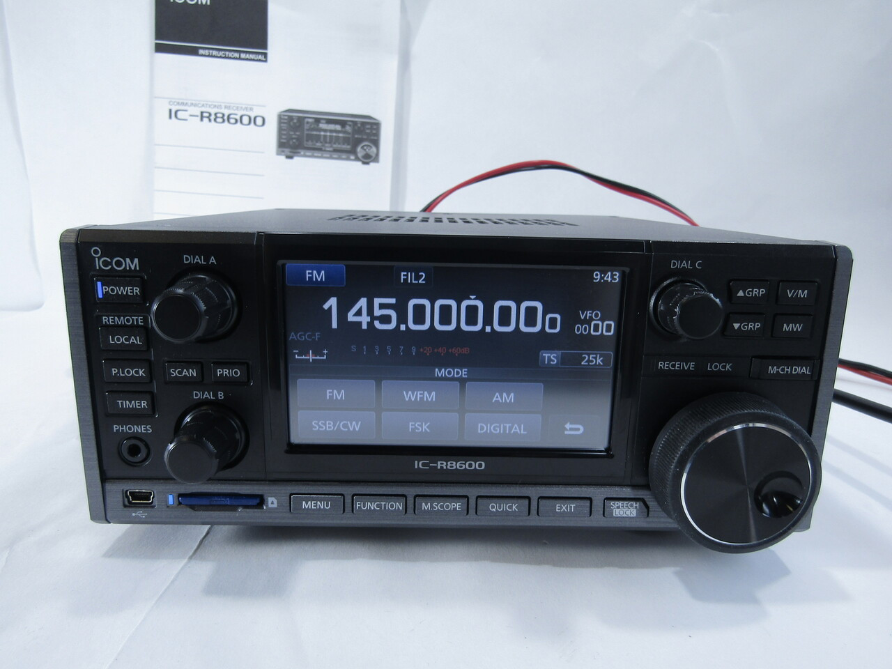 U13494 Used ICOM IC-R8600 10kHz to 3GHz Super Wideband Coverage