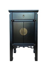 Oriental End Table With Antique Black Lacquer Finish