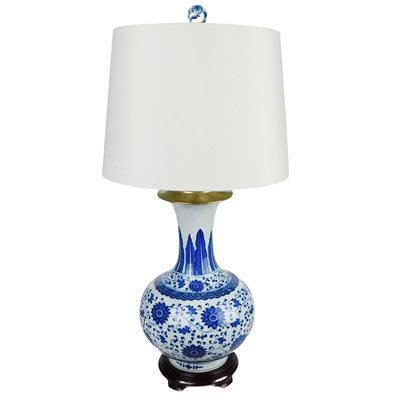 Long Neck Blue & White Porcelain Table Lamp
