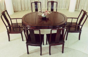 Carved Oval Oriental Dining Room Table Set