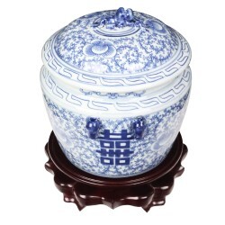 Blue and White Porcelain Pot With Lid
