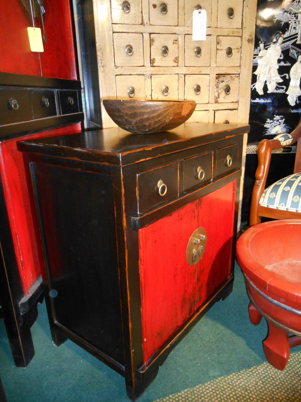 Oriental Furniture Warehouse Chinese Lacquer End Table with Asian  Decorative Door Brass in Red and Black Lacquer 29''High - Asian Furniture  Chinese, Japanese, Korean, TIbetan, image size:960x1280