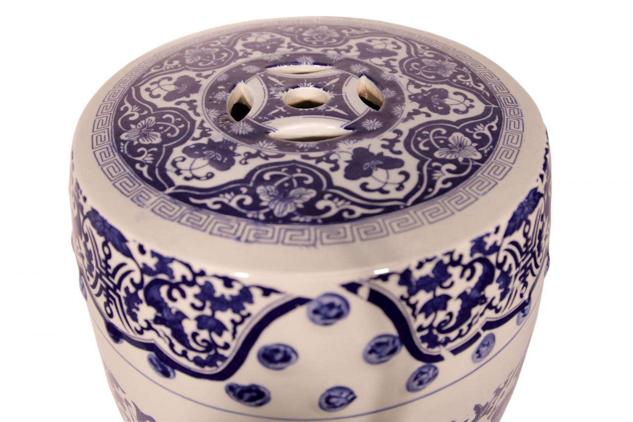 15 H Oriental Blue And White Garden Stool