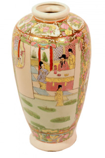 14"H. Rosemedalion Vase