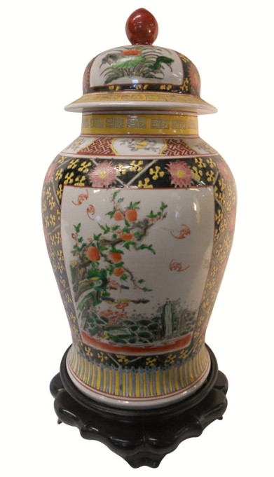 Temple Jar in Chinese Porcelain with Black Florals and Garden Scene 18