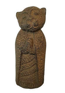 Japanese Stone Garden Cat 8.5" High in Greeting Position