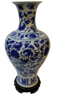 Blue and White Chinese Porcelain vase