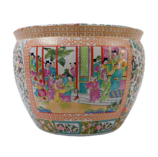Chinese Porcelain Planter in Rose Medallion Pattern
